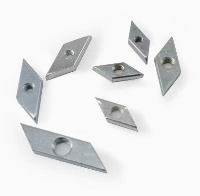 Tuerca en forma de diamante M4-30 de extrusión de aluminio para máquina